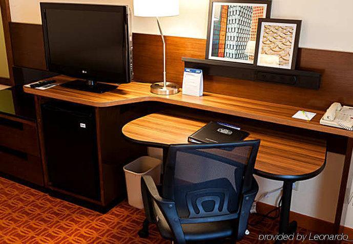 Fairfield Inn & Suites By Marriott Tulsa Central Værelse billede