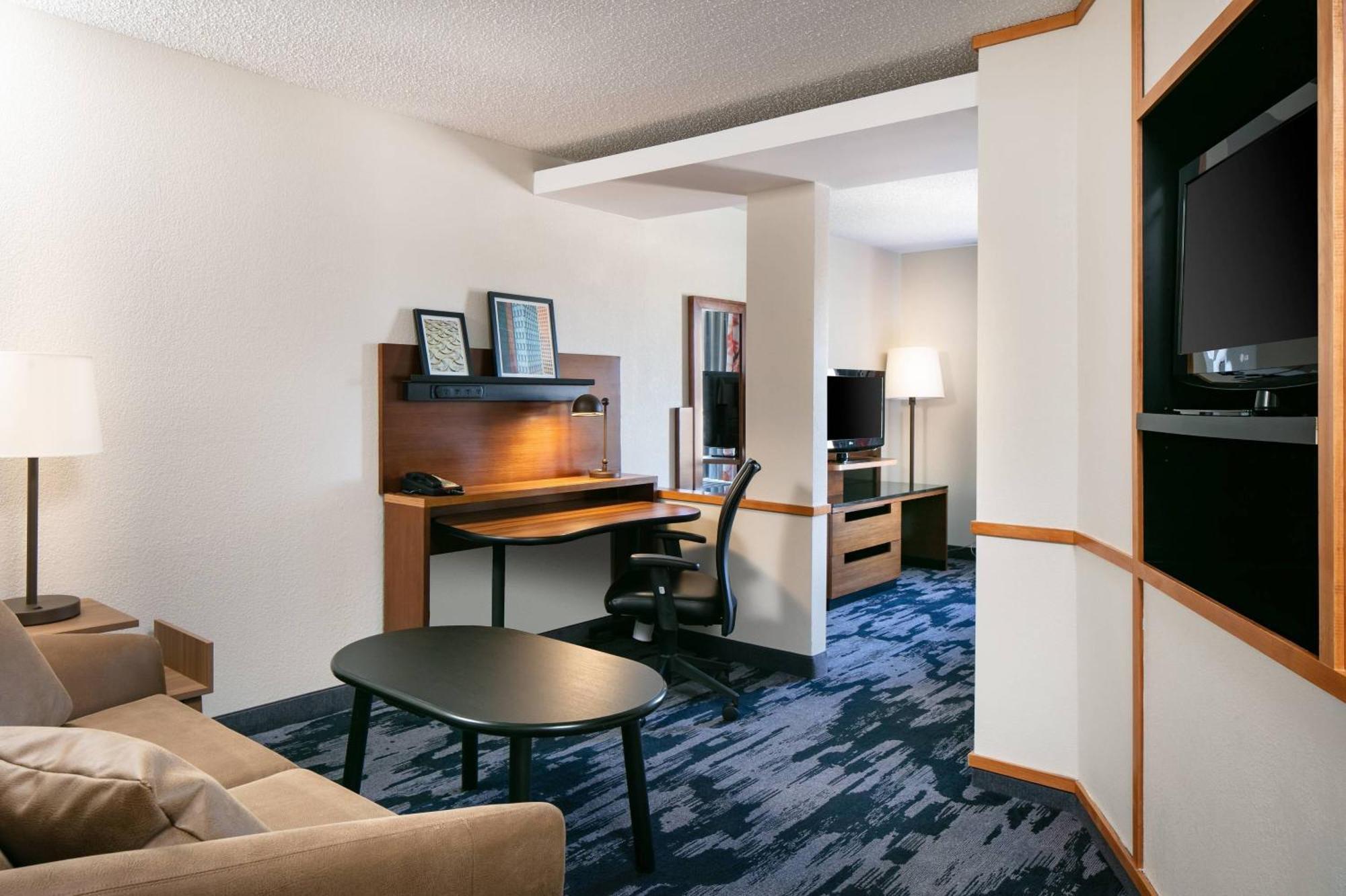 Fairfield Inn & Suites By Marriott Tulsa Central Eksteriør billede